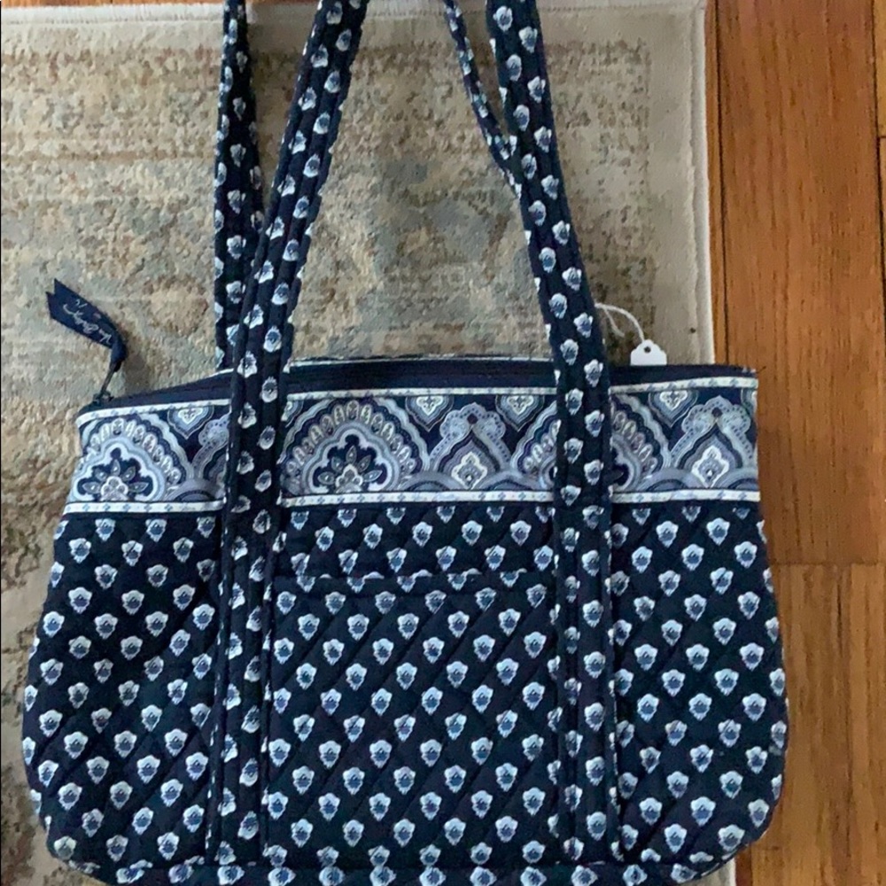 Vera Bradley 2 handle bag
